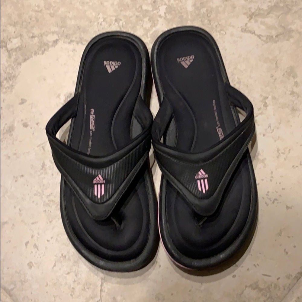 Adidas Foam Flip Flops 👻